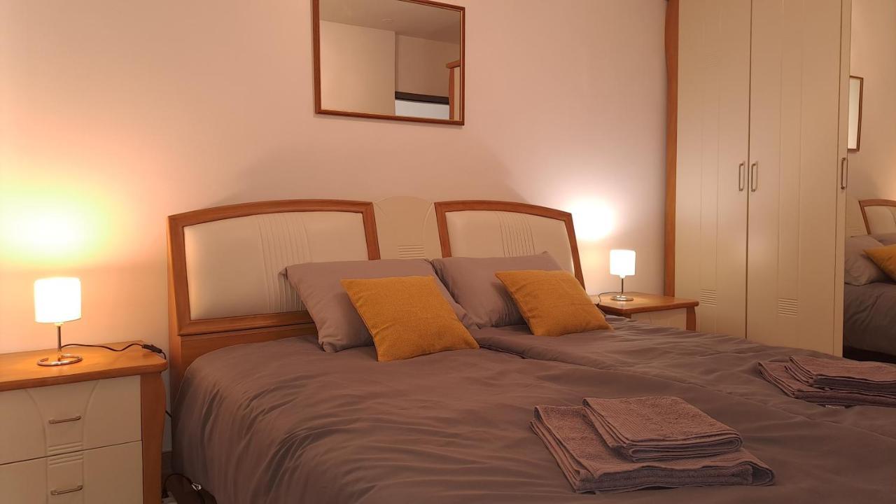 Greenline Pula Apartment Esterno foto