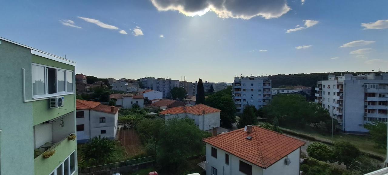 Greenline Pula Apartment Esterno foto